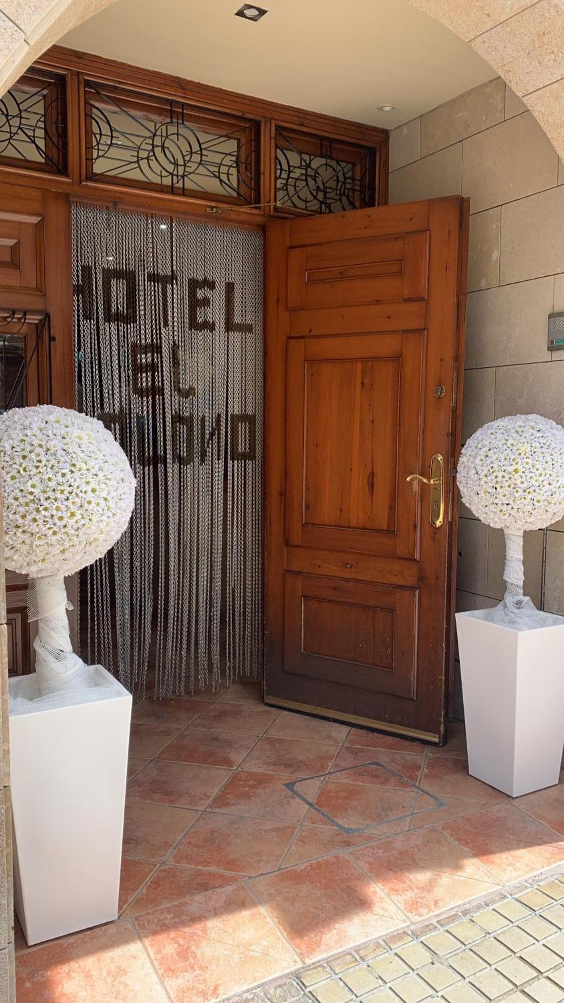 Hotel Restaurante El Colono Gallur Exterior photo